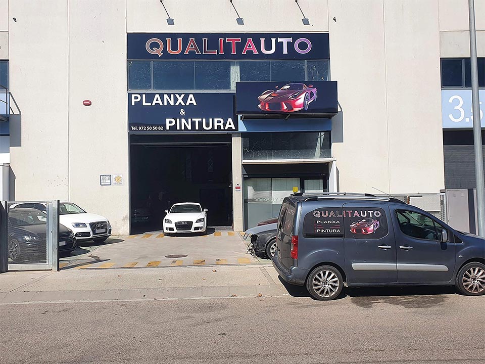 Qualitauto, taller de plancha y pintura en Figueres