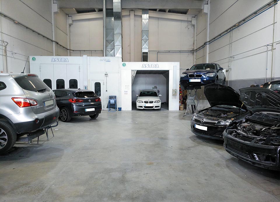 Qualitauto, taller de plancha y pintura en Figueres