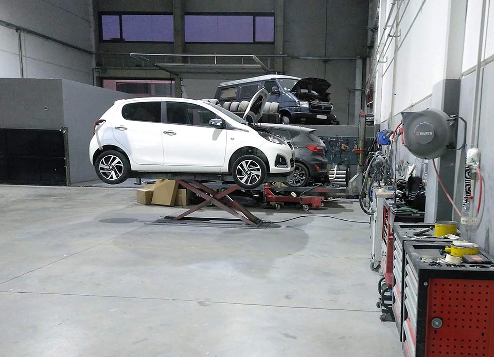 Qualitauto, taller de plancha y pintura en Figueres